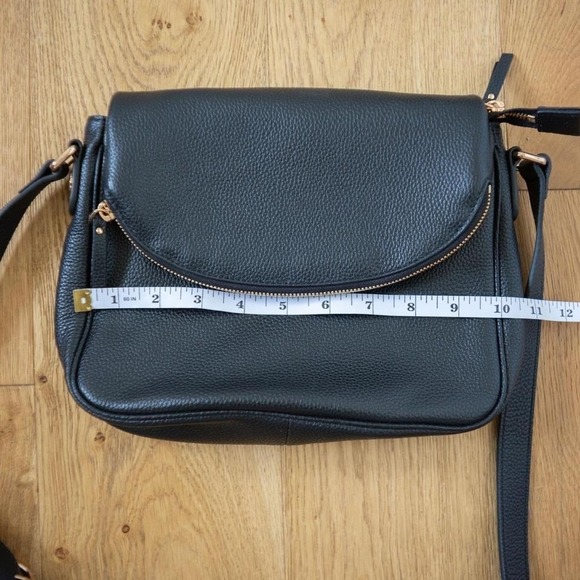 New Quince Italian Leather Foldover Crossbody Bag Black Purse - Picture 7 of 7